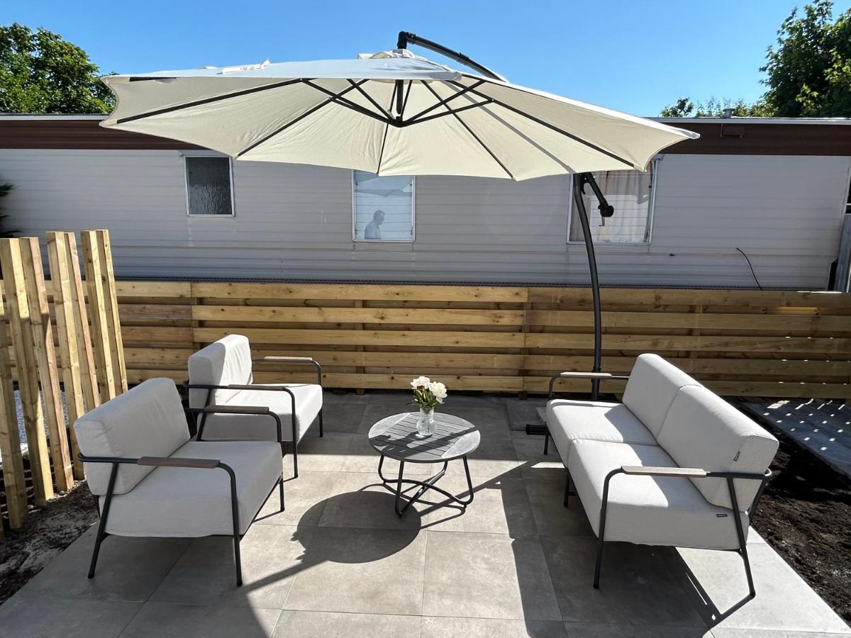 Breezy Beach Chalet Petten Esterno foto
